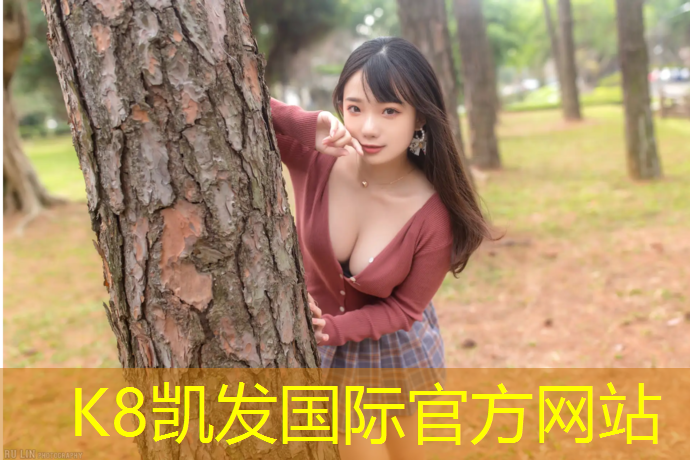 K8凯发：塑胶跑道上可以滑轮滑吗_